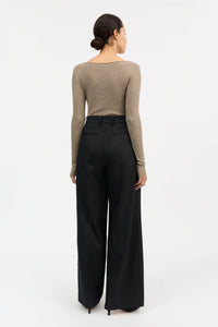 Skall | Amy Wide Neck Top - Brown