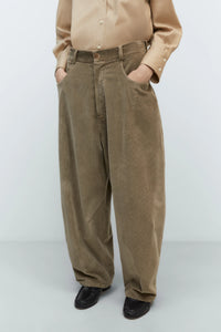 Cordera | Corduroy Baggy Pants - Sage