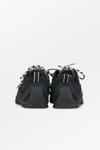 Skall Studio x Keen | Jasper Trainers - Black