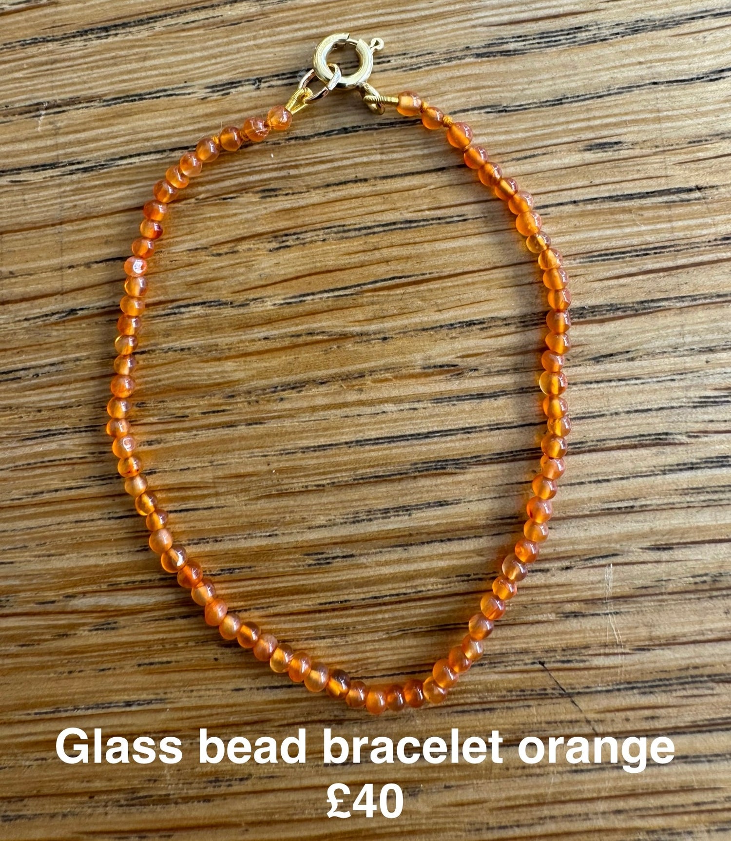 Glass bead bracelet orange