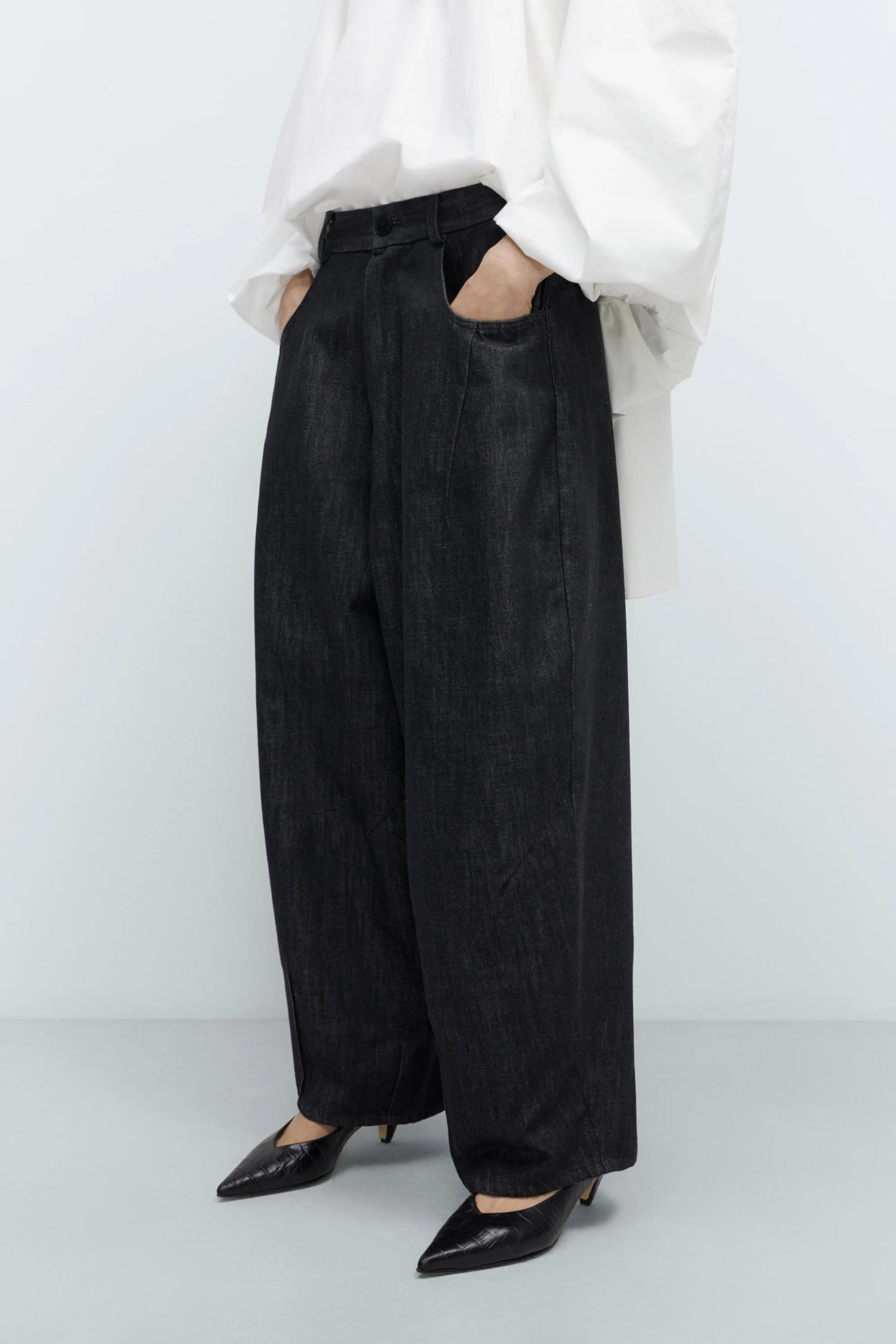 Cordera | Denim Baggy Pants - Black