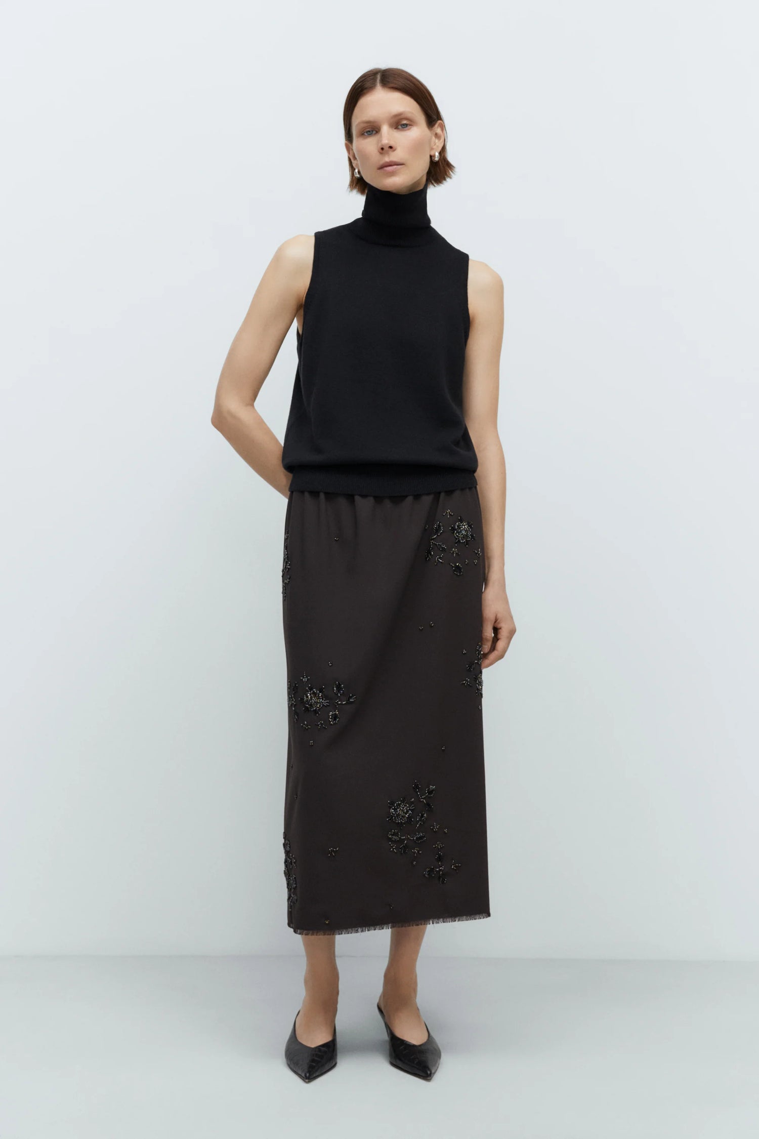 Cordera | Merino Wool Turtleneck Vest - Black