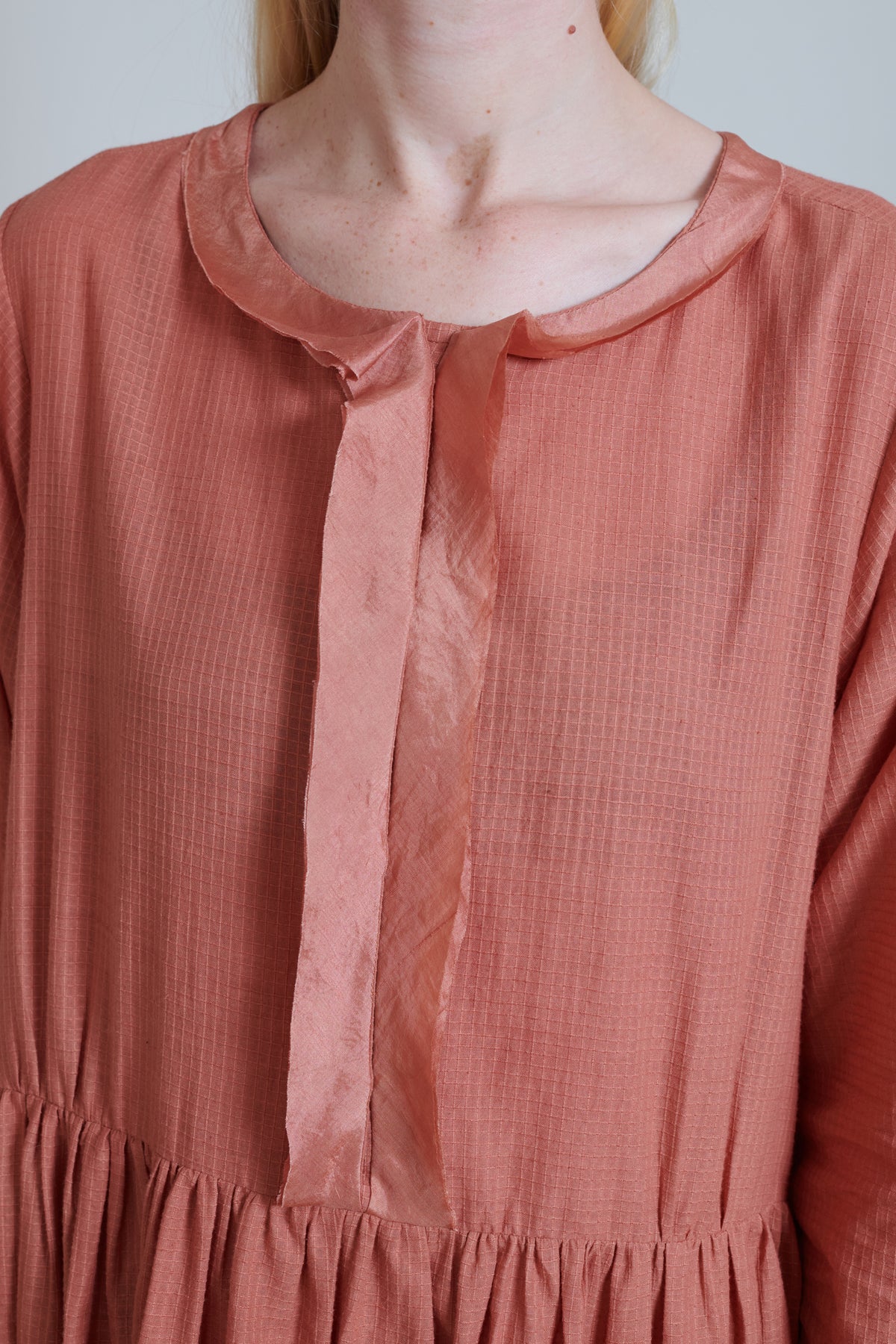 Runaway Bicycle | Frill Dress - Peach