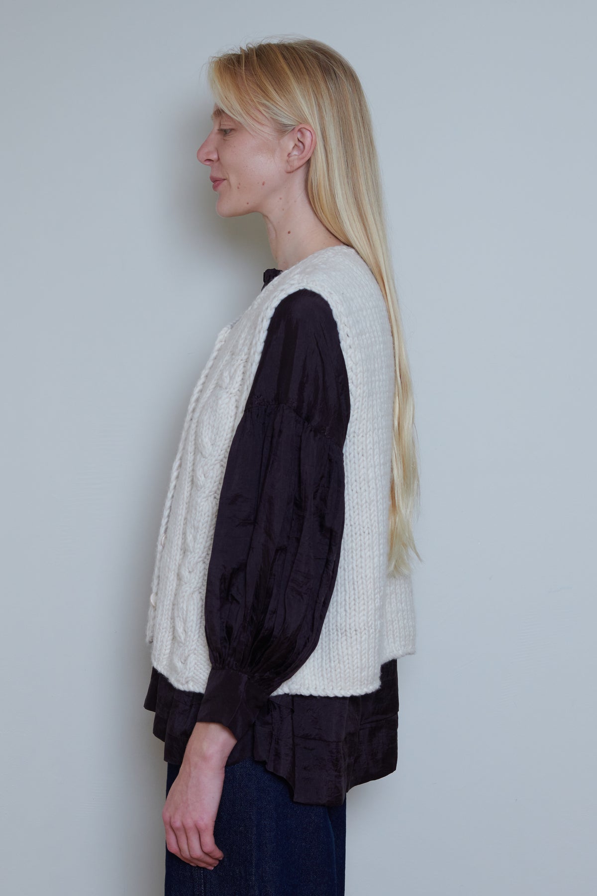 Runaway Bicycle | Bobby Merino Vest - White