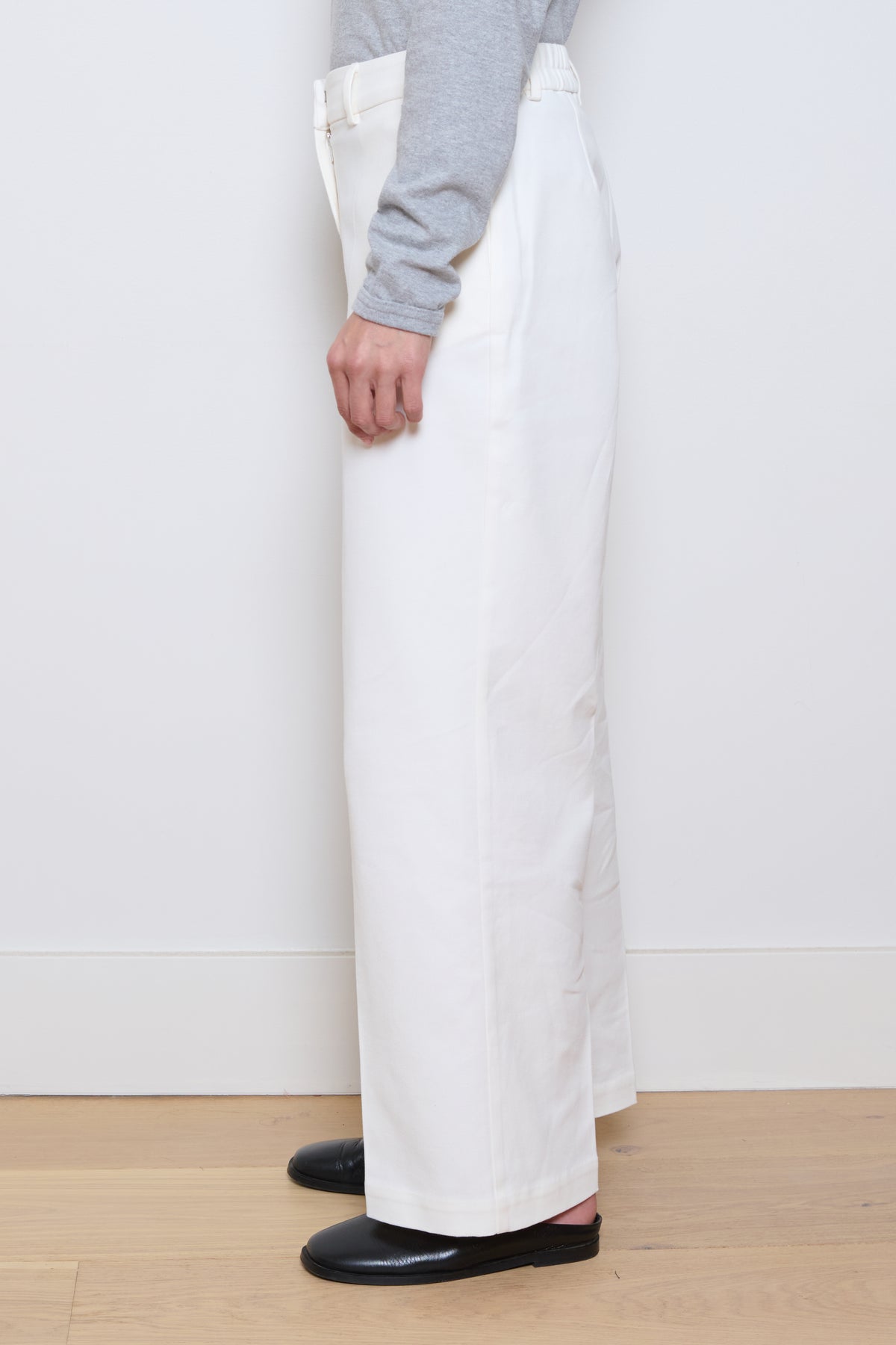 Cordera | Soft Cotton Straight Pants- White
