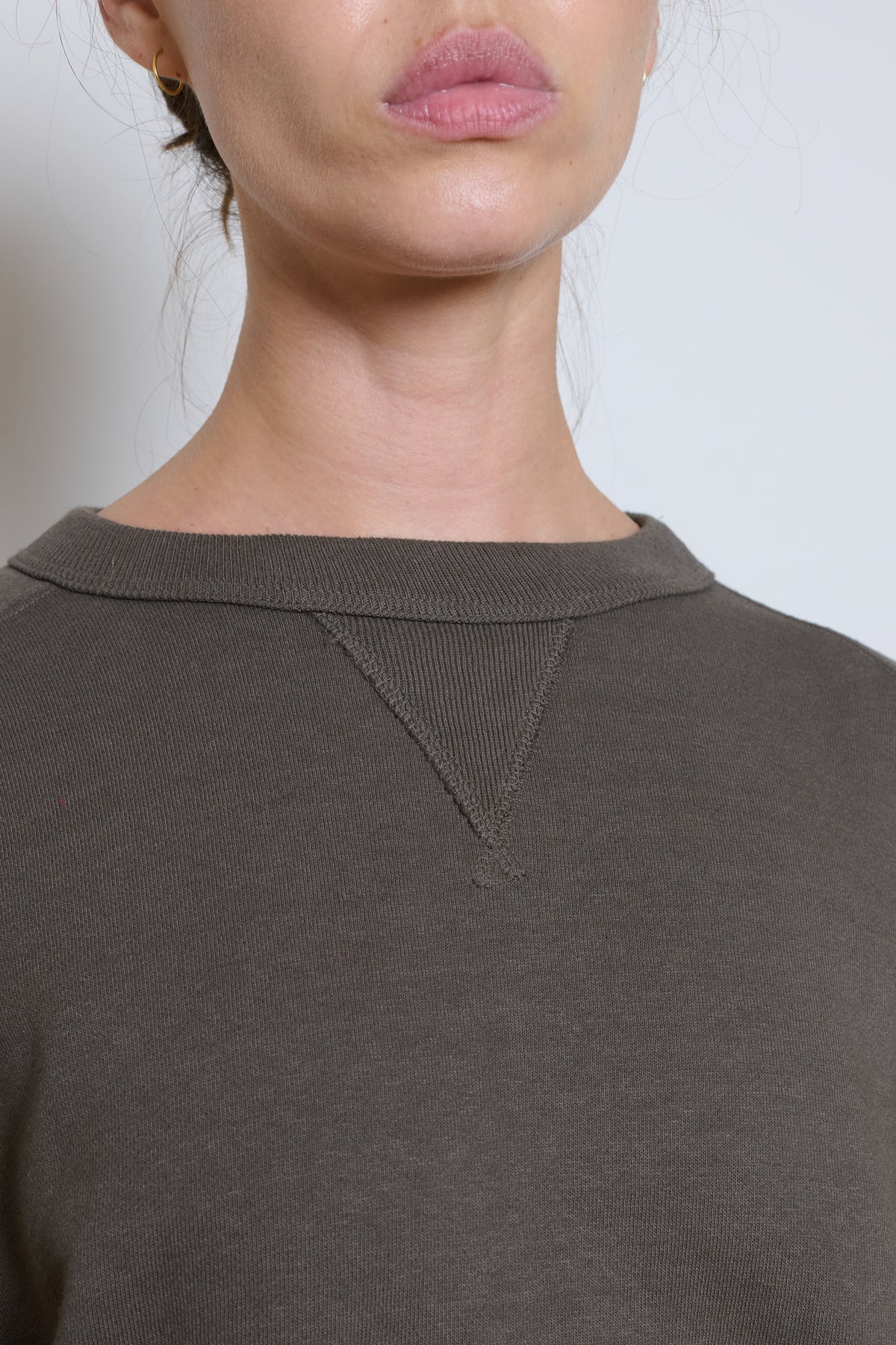 Sunray | Poli’ahu Sweatshirt - Black Olive