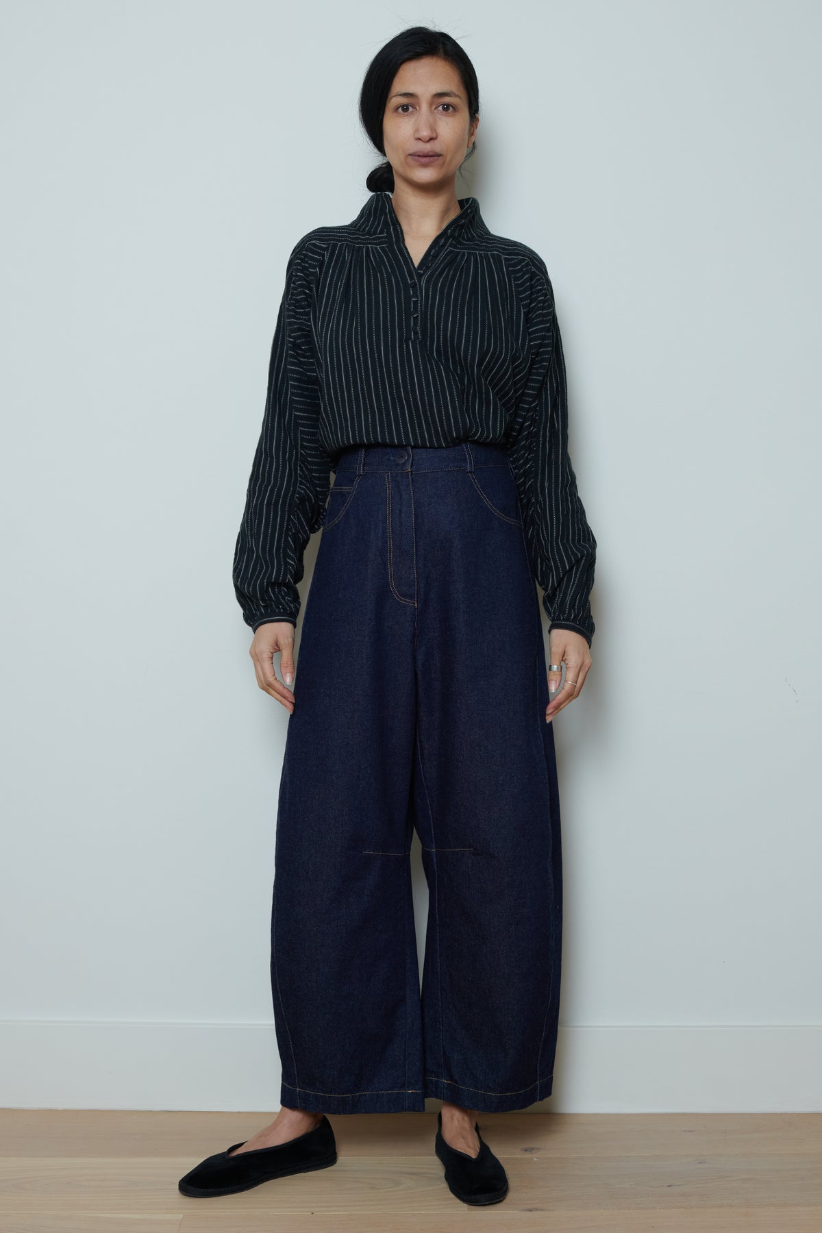 Cordera | Curved Baggy Jeans