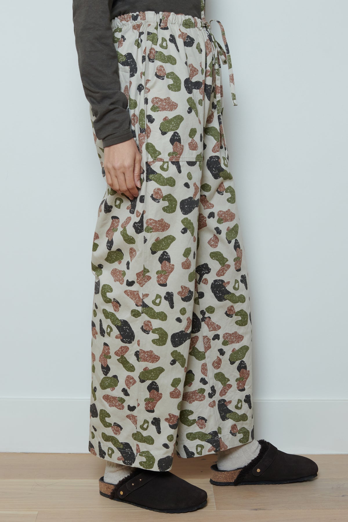 Ichi Antiquities | Camo Pants