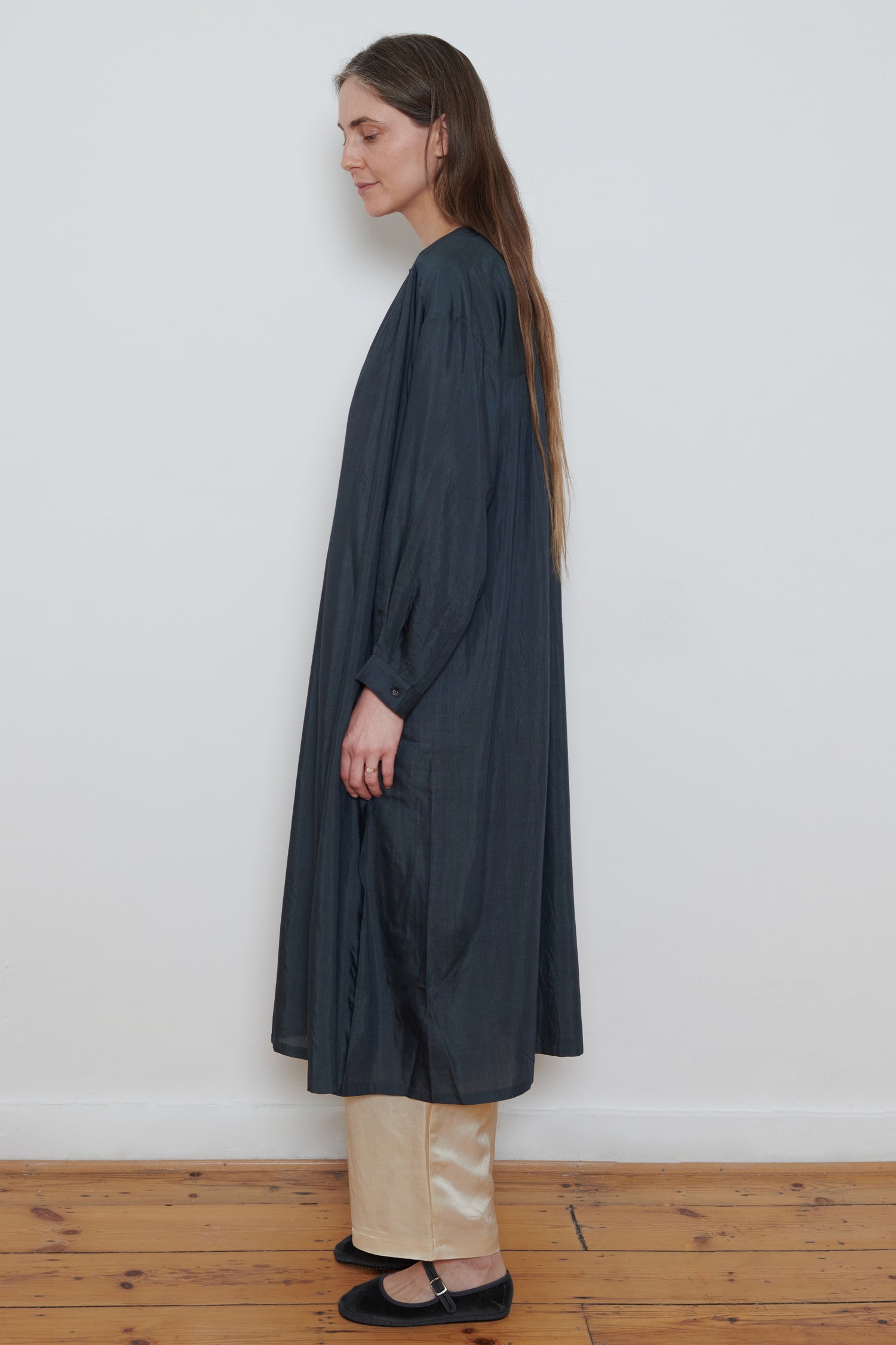 Runaway Bicycle | Clara Shift Dress - Charcoal Grey