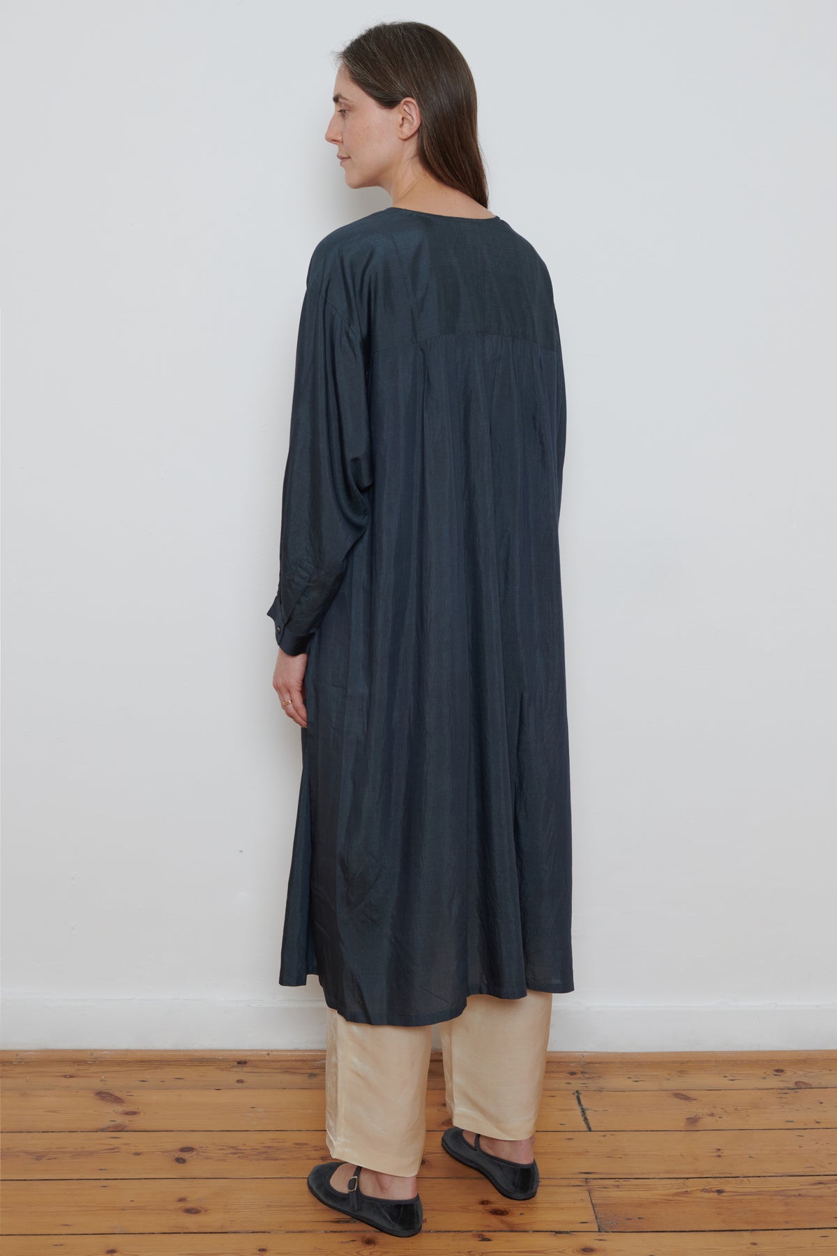 Runaway Bicycle | Clara Shift Dress - Charcoal Grey