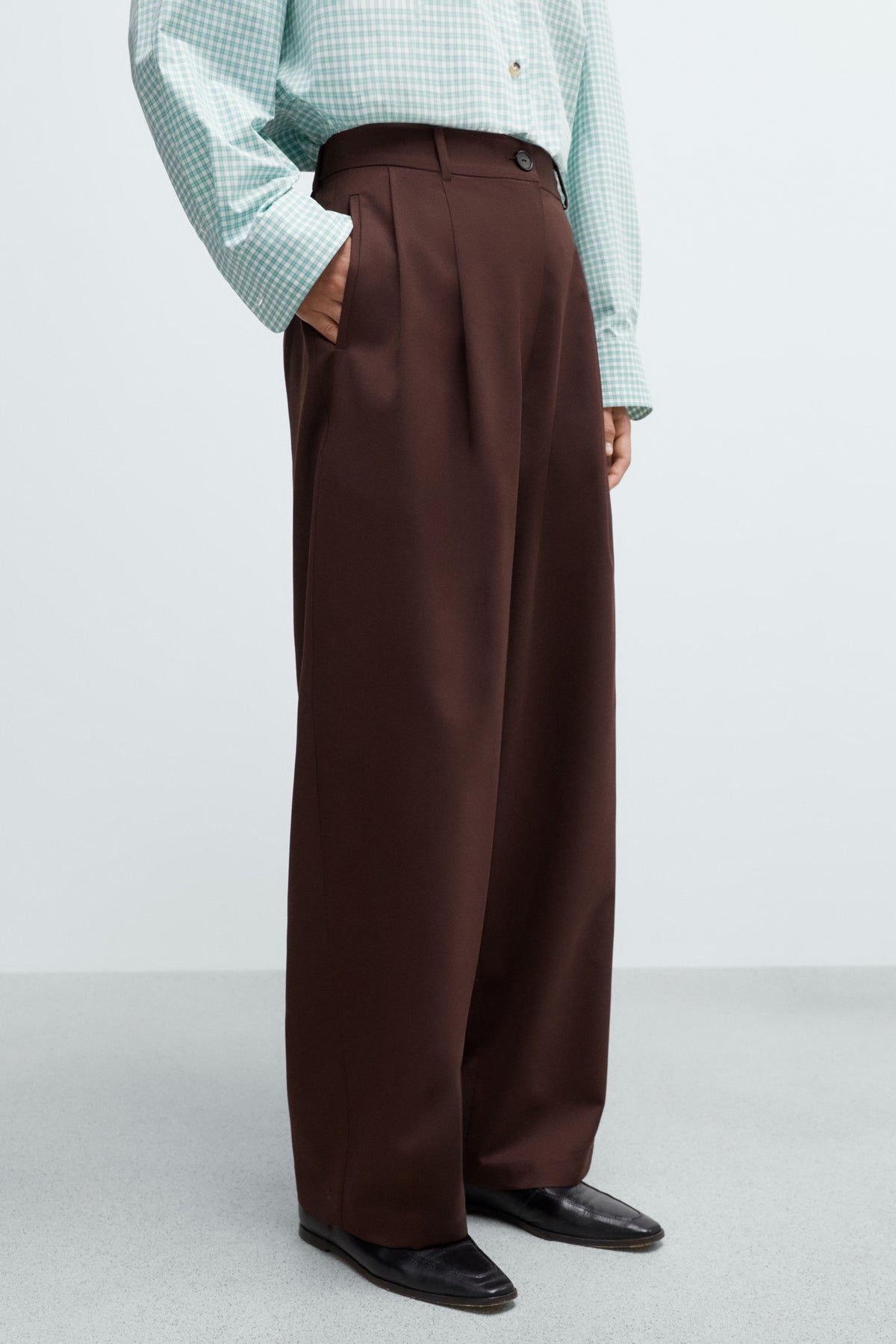 Cordera | Tailored Masculine Pants - Burgundy