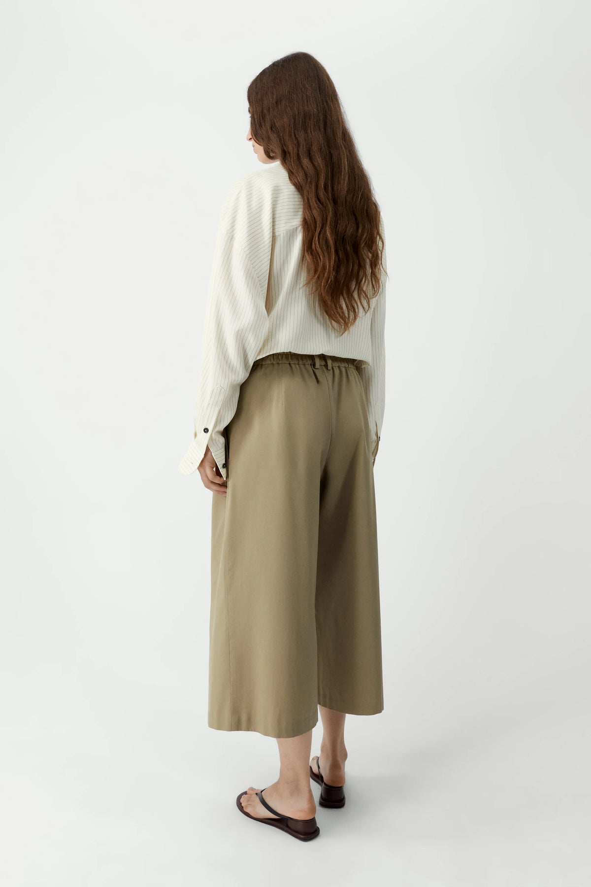 Cordera | Cotton Capri Pants- Camel