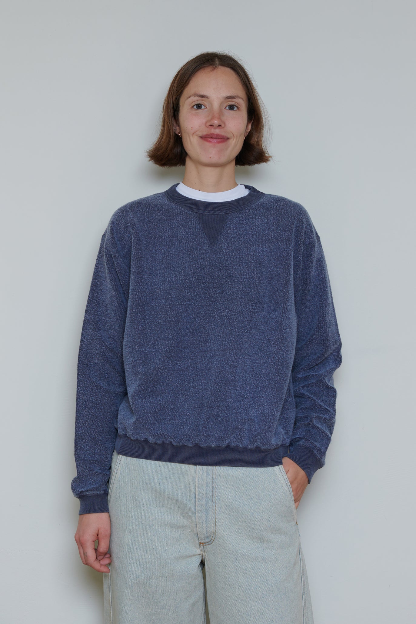 Sunray | Hina Pigment Dye Sweatshirt - Blue Graphite