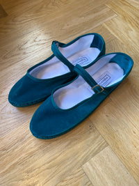 Drogheria Crivellini Velvet Mary Janes in Peacock