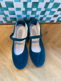 Drogheria Crivellini Velvet Mary Janes in Peacock