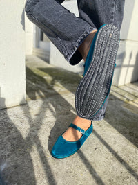 Drogheria Crivellini Velvet Mary Janes in Peacock